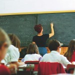 Scuole infanzia: i Comuni potranno continuare a conferire incarichi temporanei alle maestre