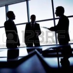Il lavoratore in quiescenza può svolgere incarichi dirigenziali presso le PA solo a titolo gratuito